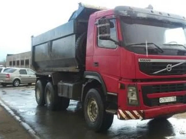 Самосвал Volvo FM Truck