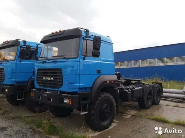 Седельный тягач Урал 44202-3511-82Е5