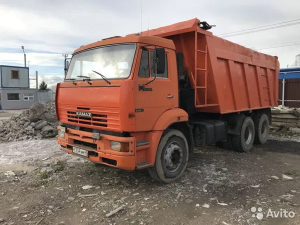 Самосвал КамАЗ 6520