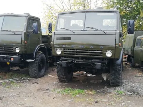 Бортовой грузовик КамАЗ 43105