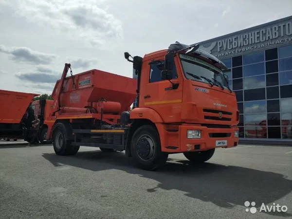 Бункеровоз КОММАШ Арзамас КО-440А на шасси КамАЗ 43253