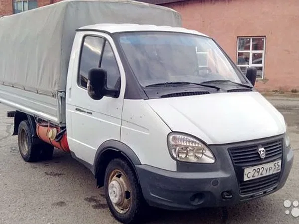 Тентованный автомобиль ГАЗ ГАЗель