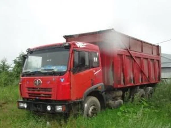 Самосвал Faw CA3252