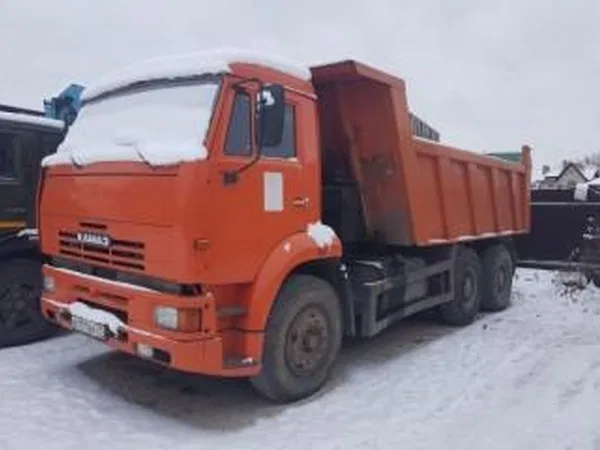 Самосвал КамАЗ