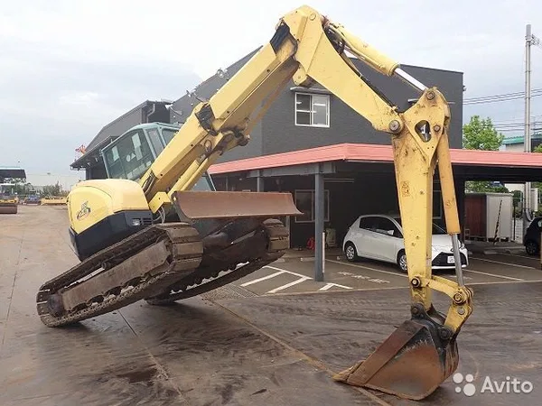 Мини-экскаватор Yanmar B7-5А