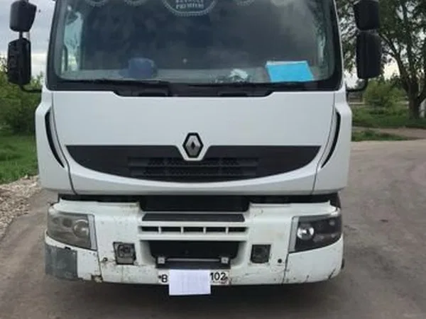 Седельный тягач Renault Premium