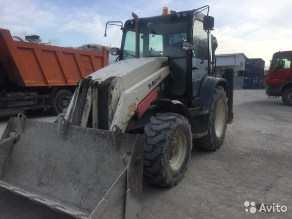 Экскаватор-погрузчик Terex
