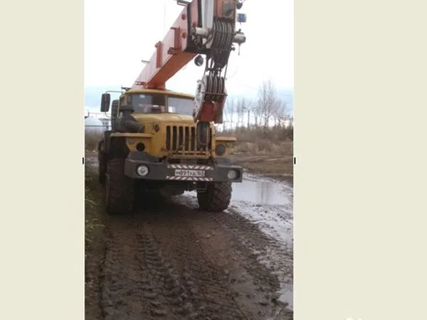 Автокран Ульяновец МКТ-25,5 на шасси УРАЛ 4320