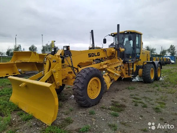 Автогрейдер SDLG G9220 AWD