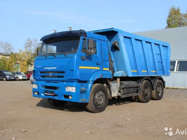 Самосвал КамАЗ 6520