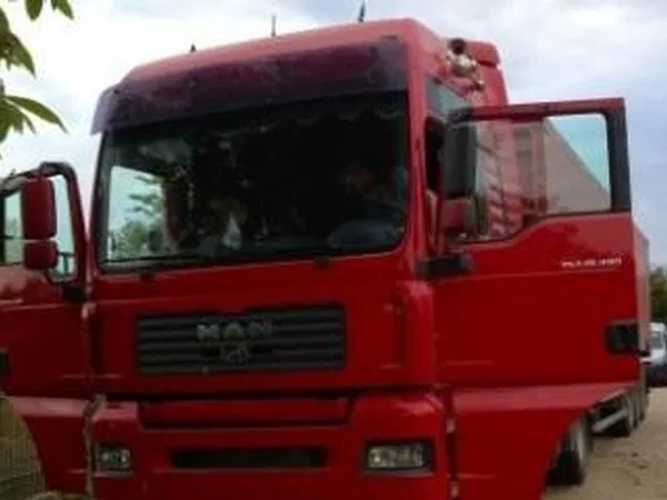 Самосвал MAN TGA 18.480