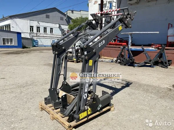 Навесной погрузчик (КУН) Metal-Fach T-219