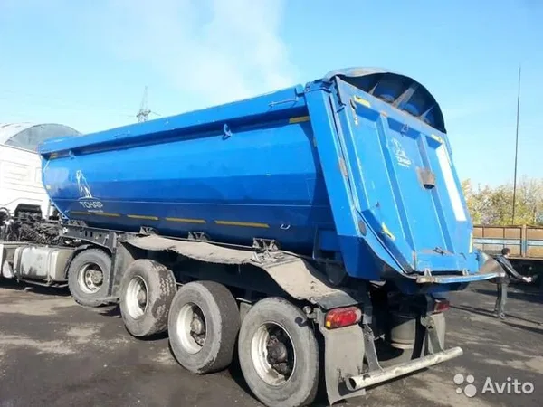 Самосвальный полуприцеп Тонар 952302