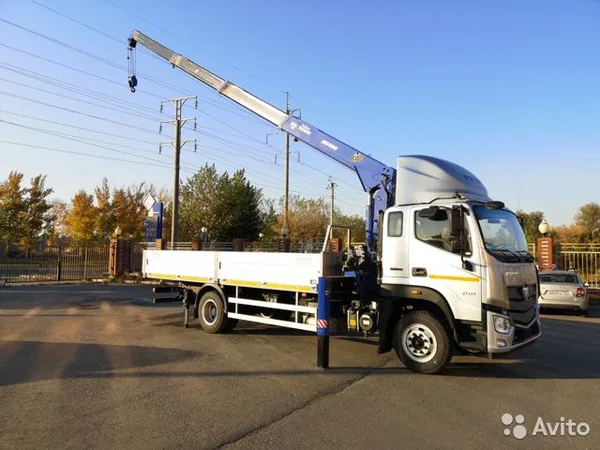 Бортовой грузовик с КМУ FOTON Auman 1221 с КМУ Tadano ZE554