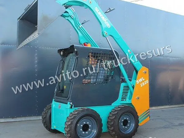 Мини-погрузчик Sunward SWL2820