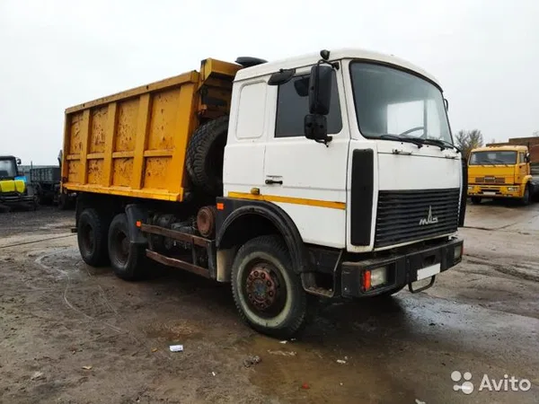 Самосвал МАЗ 551605-280