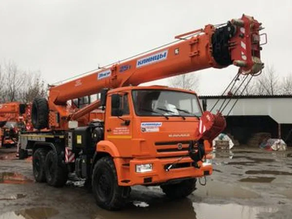 Автокран Клинцы КС-55713-5К на шасси КамАЗ 43118