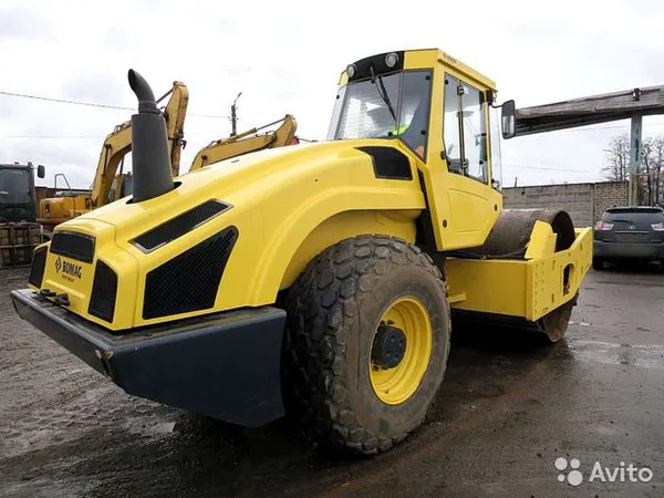 Грунтовый каток Bomag BW219