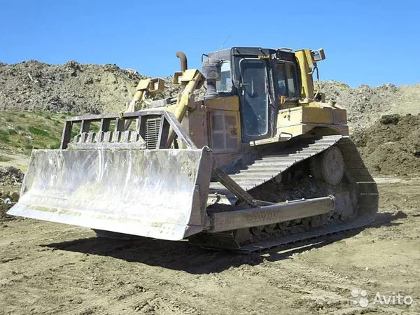 Гусеничный бульдозер Caterpillar D6R
