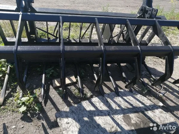 Вилочный захват