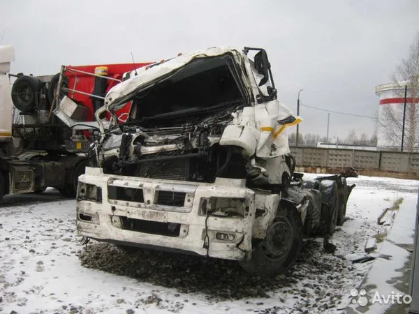 Седельный тягач Камаз 65206-T5