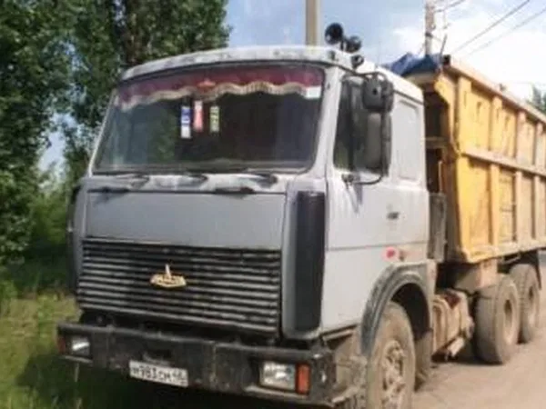 Самосвал МАЗ 5516