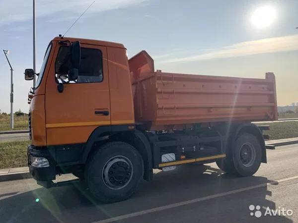 Самосвал МАЗ 5550С3