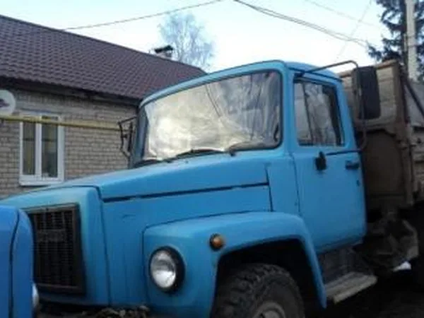 Бортовой грузовик ГАЗ 3307