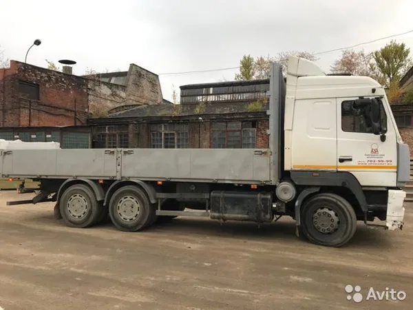 Бортовой грузовик МАЗ 6312А9