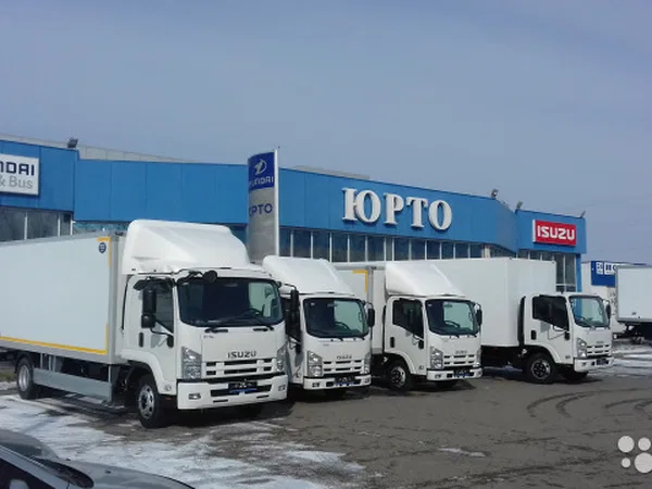 Изотермический грузовик Isuzu NMR85