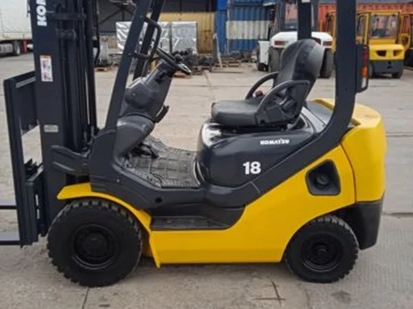 Вилочный погрузчик Komatsu
