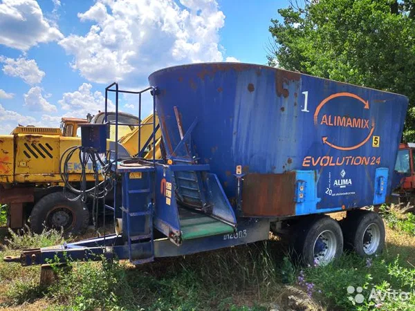 Кормораздатчик Alimamix EVO 24