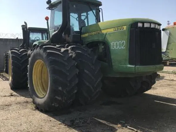 Трактор John Deere 9400