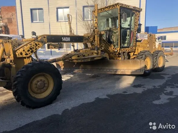 Автогрейдер Caterpillar 140H