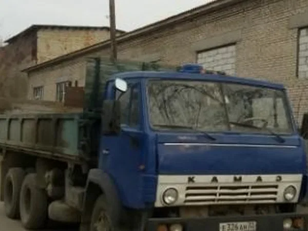Бортовой грузовик КамАЗ 55102