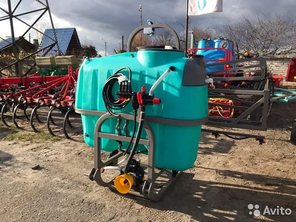Навесной опрыскиватель Demarol 200-1000л (OGR)
