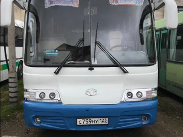 Автобус Daewoo BH 090