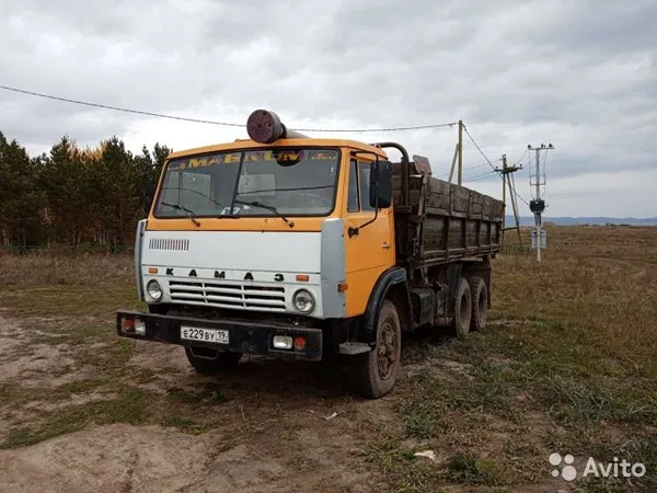Бортовой грузовик КамАЗ