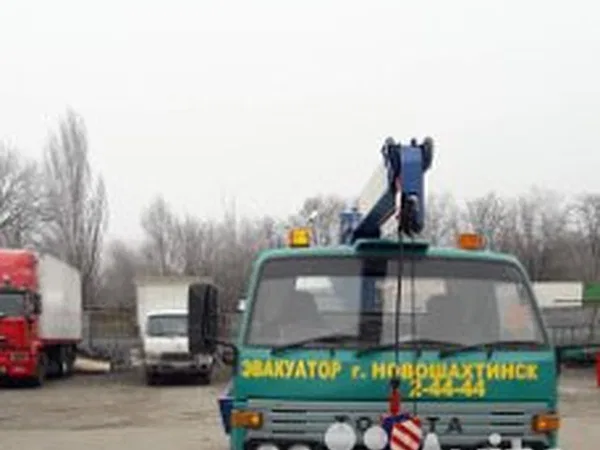 Эвакуатор Toyota с КМУ