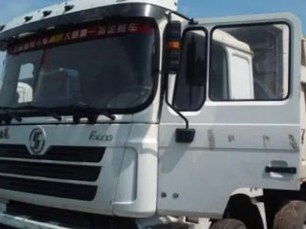Самосвал SHACMAN (Shaanxi) SX3315