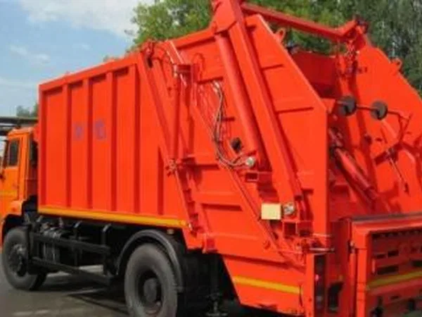Мусоровоз Коммаш Мценск КО-427-01 на шасси КамАЗ