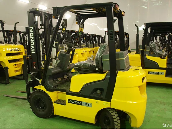 Вилочный погрузчик Hyundai 20DA-7E