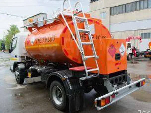 Бензовоз Mitsubishi Fuso Canter TF (АТЗ)