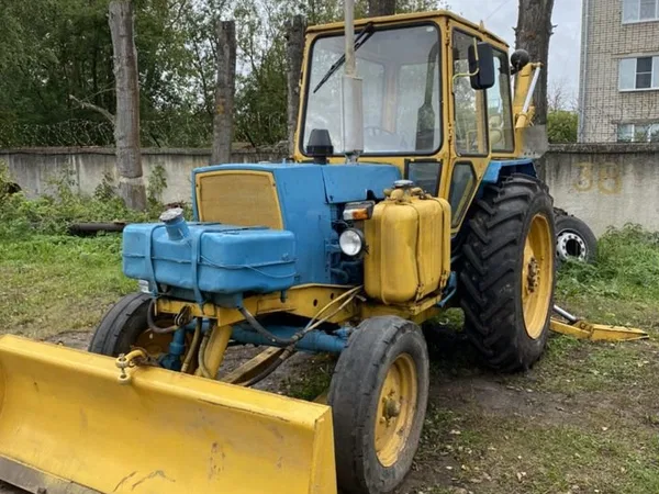 Колесный экскаватор ЮМЗ ЭО-2621