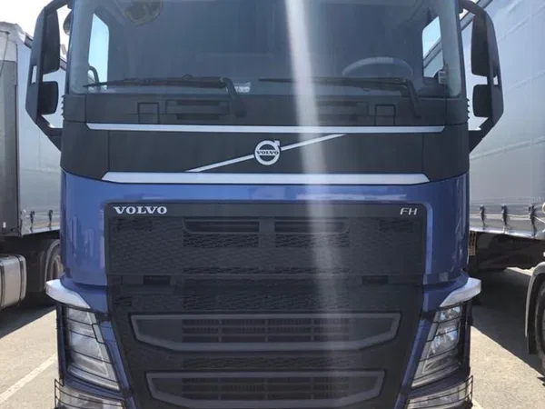 Седельный тягач Volvo FH 420