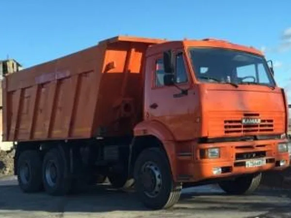 Самосвал КамАЗ 6520