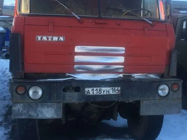 Самосвал Tatra 815