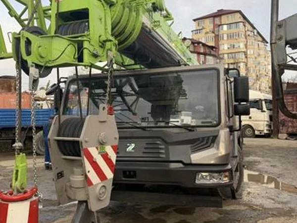 Автокран Zoomlion QY55V