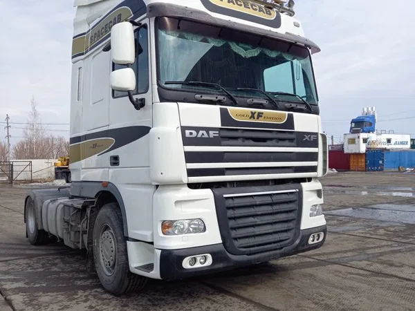 Седельный тягач DAF XF 105.460