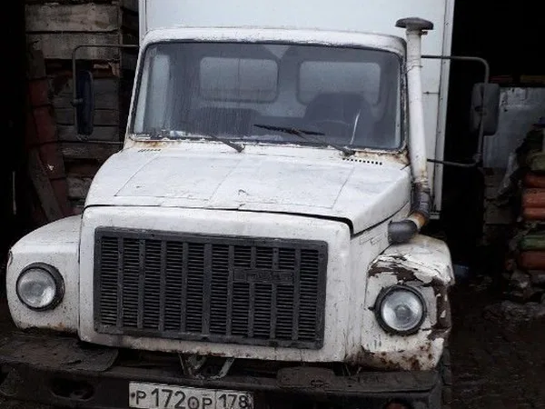 Грузовой фургон ГАЗ 3309